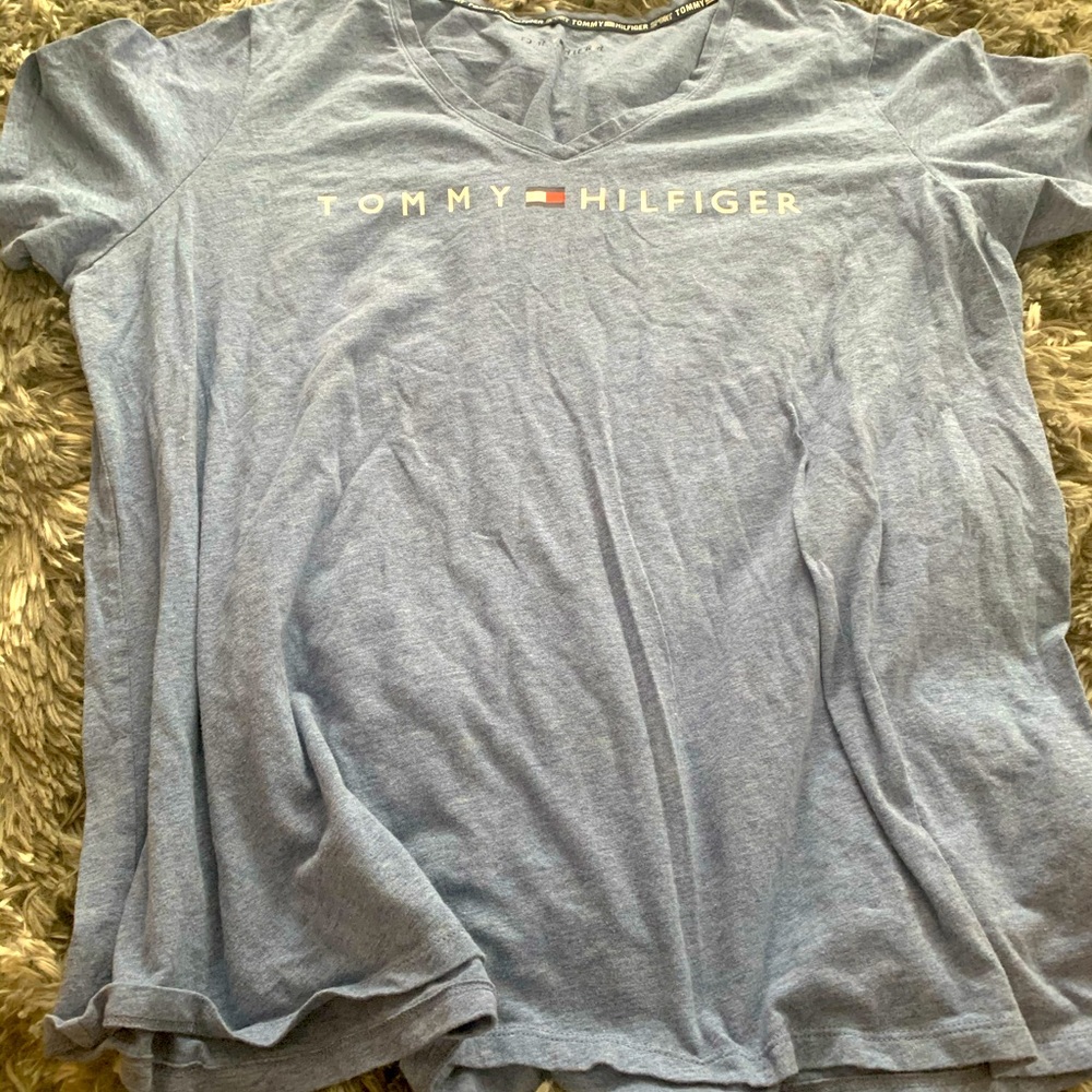 Women’s Tommy Hilfiger tee